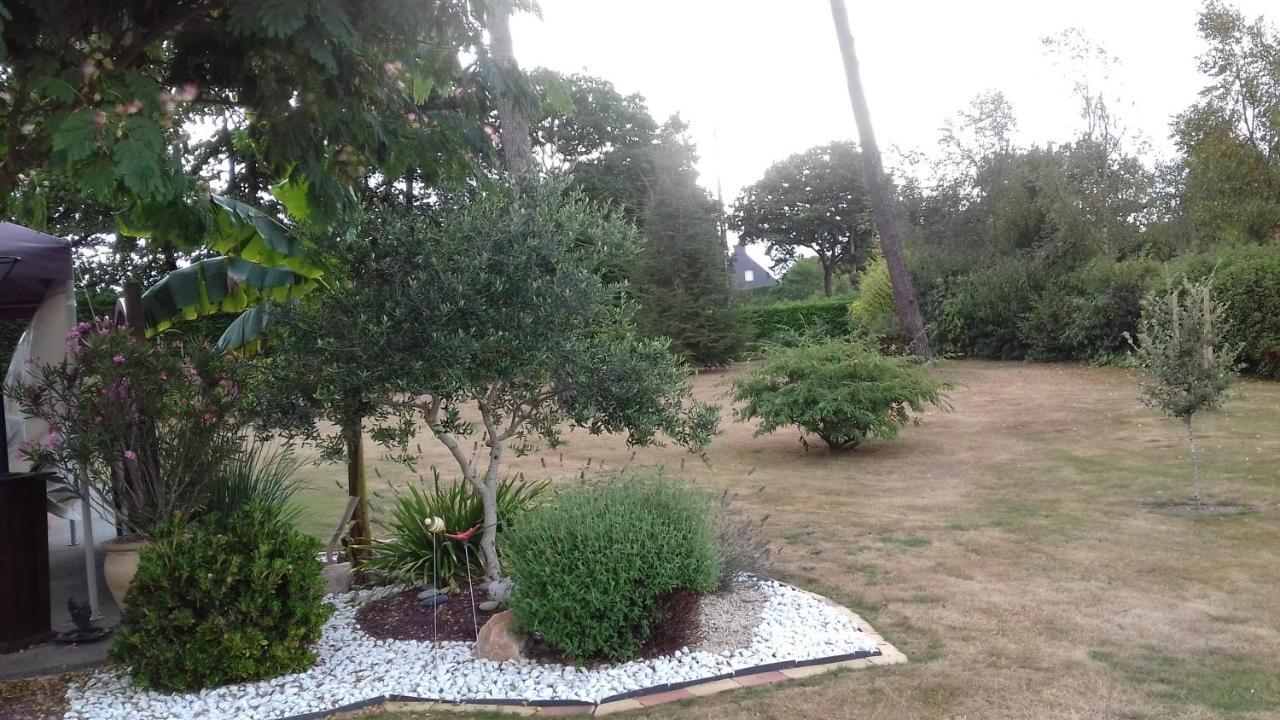 Chambre Chez L Habitant Malguenac Kültér fotó